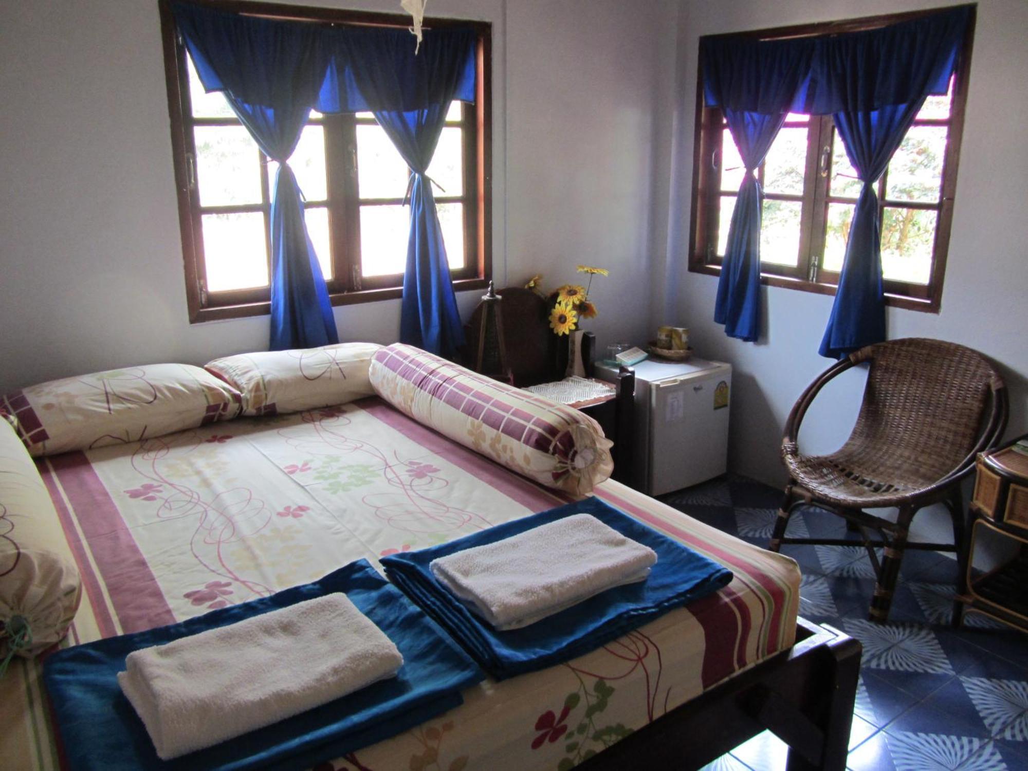 Flower Paradise Bungalows & Swiss Restaurant Roestiland Lamai Beach  Eksteriør billede