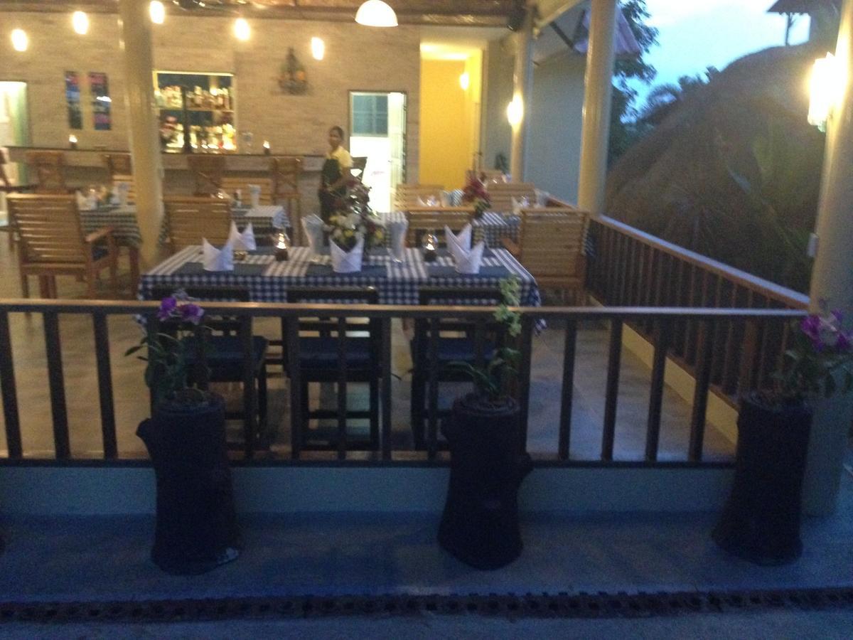 Flower Paradise Bungalows & Swiss Restaurant Roestiland Lamai Beach  Eksteriør billede